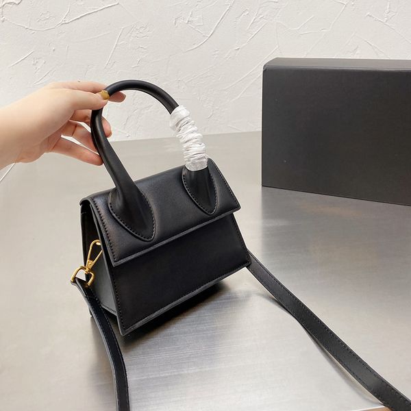 

Dupe Long Handle Tote Bags Underarm Bag New Presbyopia Womens Shoulder Bags Mini Pillow Boston Women Bag One Shoulder Oblique With Box 18CM