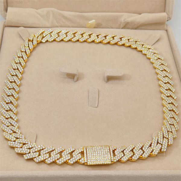 

Hip Hop Shining Jewelry Iced Out 15mm Vvs d Color Moissanite Diamond 10k Gold Cuban Link Chain