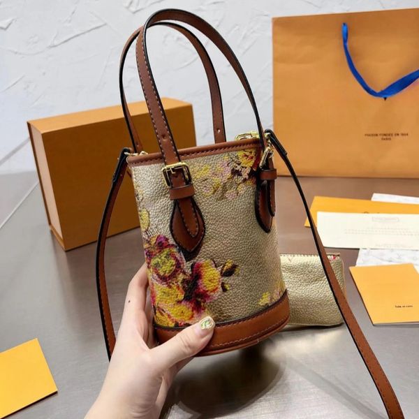 

Fashion shoulder bag Designer Brand Handbag Autumn/Winter new Luxury purse Classic printed crossbody bag Leather bag