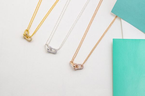 

Designers necklace fashion women and men charm jewelry light luxurys Classic Love diamond pendant necklaces simple clavicle chain