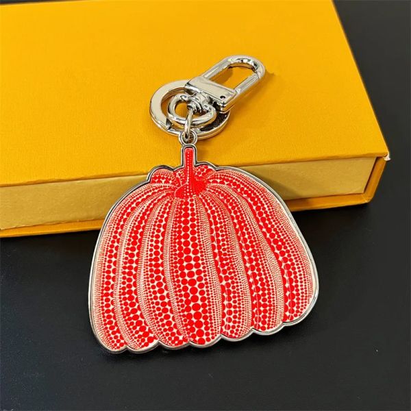

High Quality Fashion Keychain Luxury Designer Key Chain Womens Mens Trendy Classic Red Pumpkin Keychains Unisex Gift Ornaments Keychain