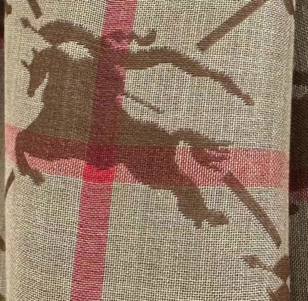 

Luxury Cashmere scarf designer shawl classic Plaid Top Quality Super Warm 2023 Autumn Winter Christmas New Year Birthday Gift Valentine