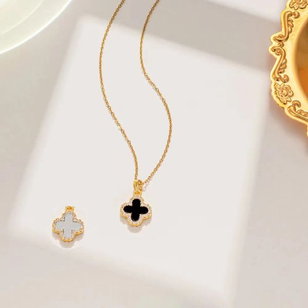 

Designer Jewelry 18K Plated gold Necklaces girls Gift vanly cleefly clover Necklace Hot designer Pendant Necklaces women Elegant Highly Quality two-sided Choker9Z