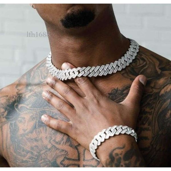 

Rapper Chains Prong Iced Out Sterling Sier Hip Hop Baguette Necklace Vvs Diamond Cuban Link Chain Moissanite