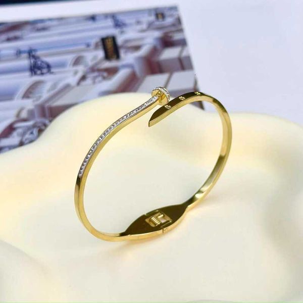 

Nail Bracelet Designer Fashion Charm Jewelry Titanium Steel Elegant Simplicity Drill Nail Opening Bracelet Versatile Christmas gift jewelry accessories