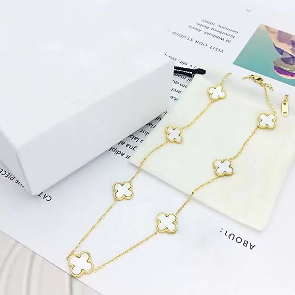 

van 726 7flowers Coer Necklace Novel in Designer Classic Necklaces Diamond Four Leaf Chain Fashion Jewelry Mother of Peal Flower Necklace for Women Party cleef