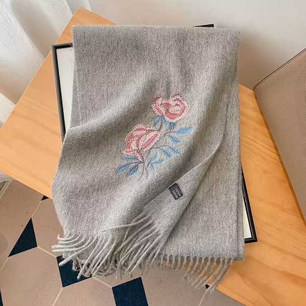 

Fashion embroidery Scarf designer cashmere scarves classic plaid luxury winter headband soft Ring for women men holiday gifts Long 185cm Valentines Day shawls