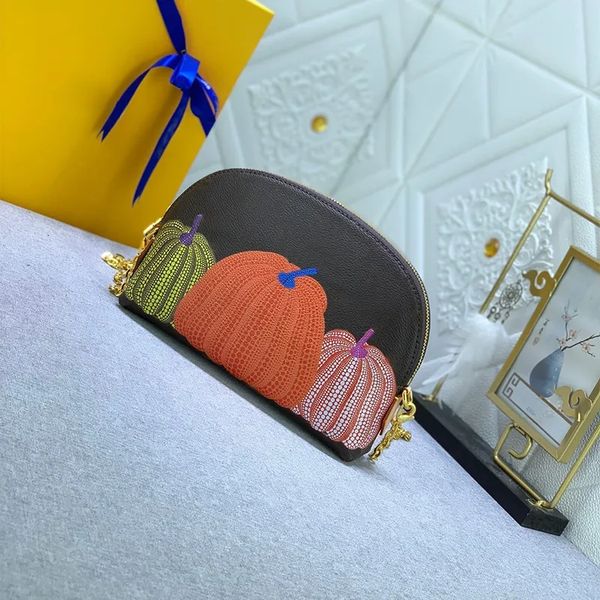 

Brand New Classic Femme crossbody bag Designer Women's Shoulder Bag Pumpkin Print Handbag Fashion Handbag Luxury leather Chain bag, Brown 22*15*6cm