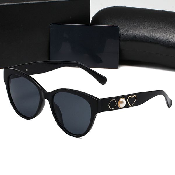 

2023 Women Sunglasses Designer Fashion Diamond Sunglasses For Woman Luxury Vintage Sunglasses Summer Style Cateye sun glasses man UV 400 Lenses With Box