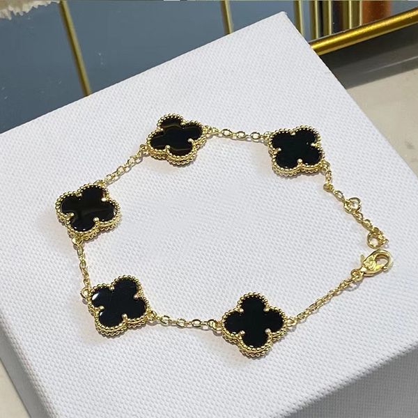 

Women's Fashion Necklace/Bracelet/Earring Designer Jewelry Set