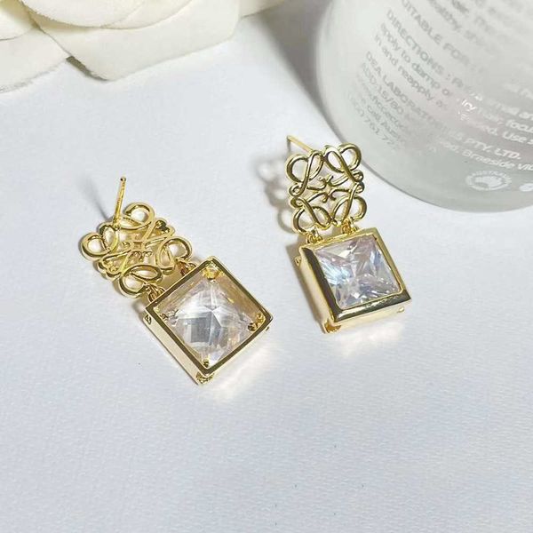 

Designer Earrings loews Luxury jewelry Top accessories Pattern Square earrings with Contrast Color Zircon Advanced Sense Earring for Women jewelry Christmas gift, White