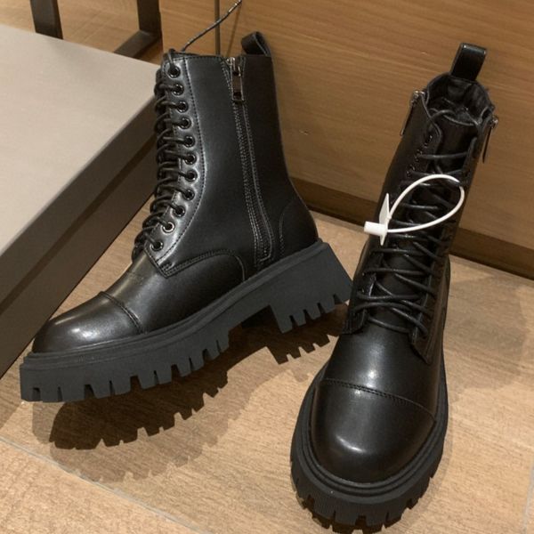 

New fashion boots luxury designer shoes genuine leather letter martin boots high top women's denim boots outdoor anti slip warm shoes with velvet lining sexy