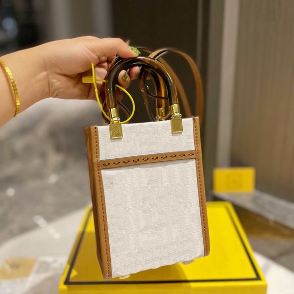 

brand women bags classic shiny handbags fashion lady chain-bag brand design handbag great quality bag young shoulder-bag girl shoulder-bags