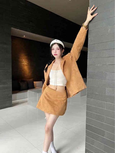

brand women's tracksuits p family 22 early autumn new fashion triangle suit elegant temperament coat a-shaped skirt, Gray