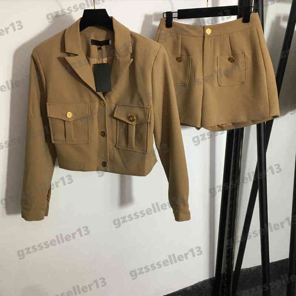 

womens two pieces pants designer blm letter logo two-piece sets fashion brand lapel slim short jacket and shorts suit 2 colors, White