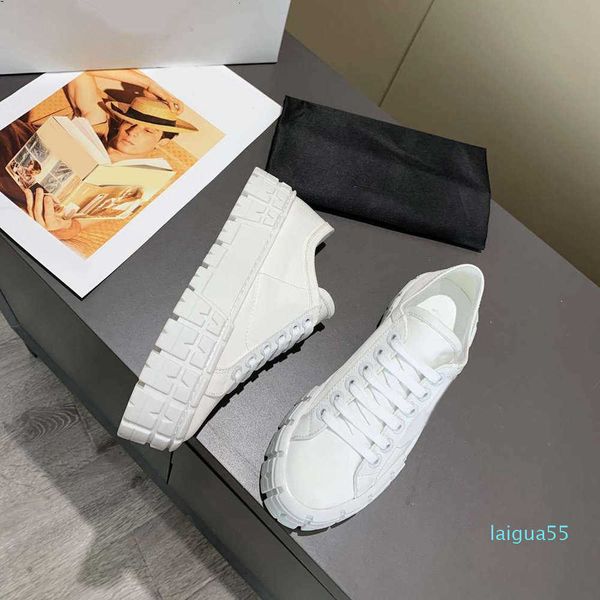 

casual canvas shoe man woman men women shoes rubber platform inspired by motocross tires defines unusual design of these nylon gab261z