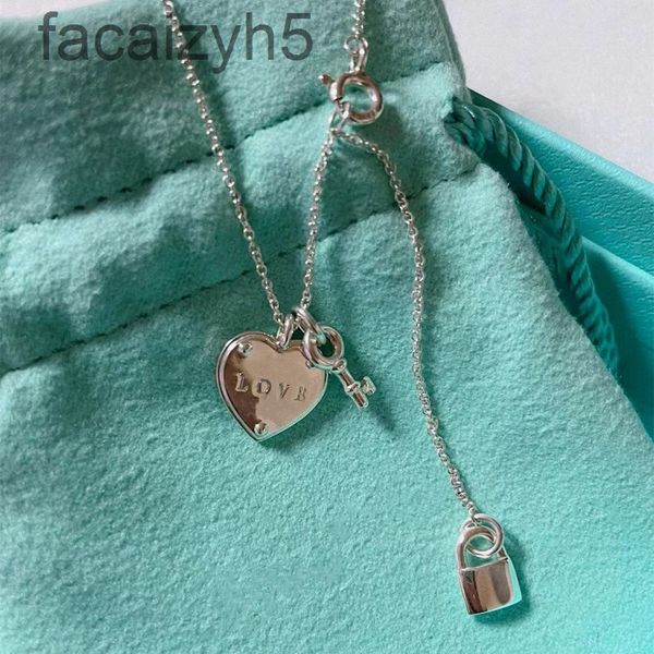 

strands strings designer t family s925 sterling silver love necklace female rose gold heart-shaped key collarbone chain tanabata gift batchl, Black