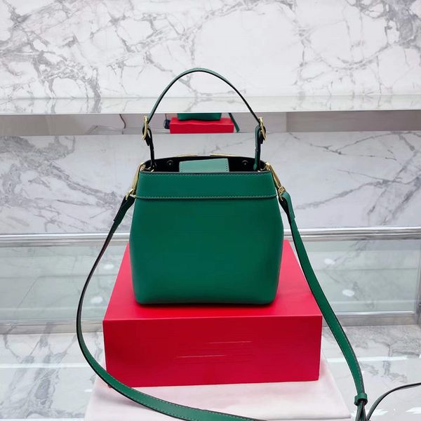 

loco designer bags mini stud bags luxury shoulder tote bag fashion flaps cute handbag totes leather 5a