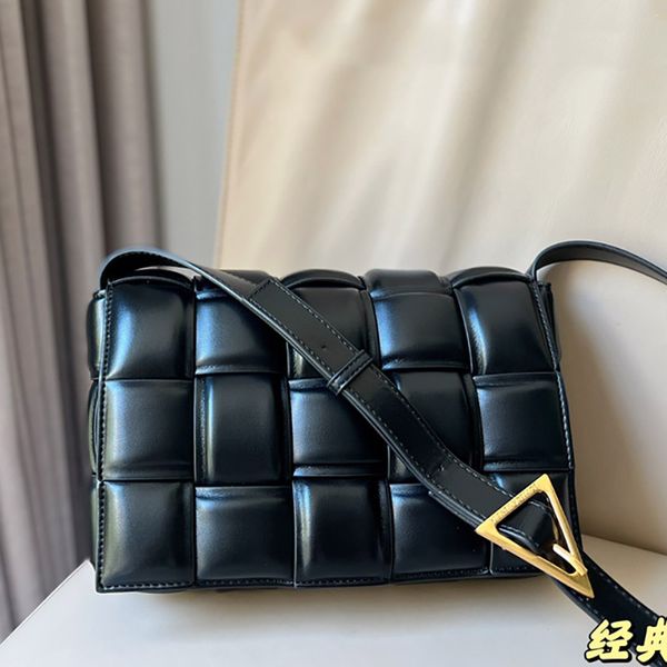 

fashion weave shoulder bags designer crossbody handbags leather women messenger purse classic black bag handbag