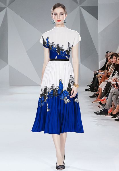 

2022 butterfly print two piece dress designer set women short sleeve and big swing pleated skirt summer woman sets loose casual office lady, White