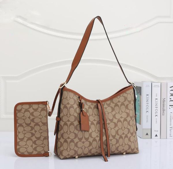 

new women's presbyopia underarm bag shoulder diagonal handbag, Red;black