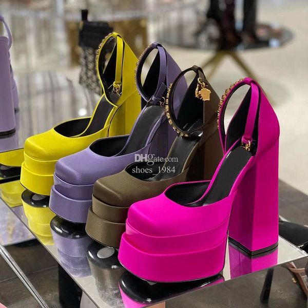 

luxury designer waterproof platform high heels shoes satin diamond chain buckle personalized 15.5cm square sandals wedding party shoes, Black