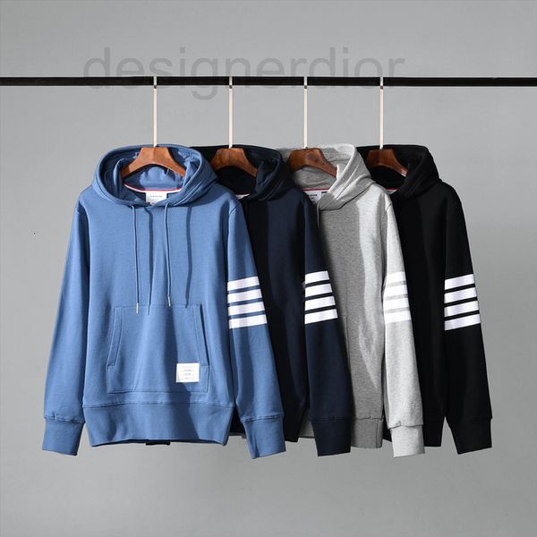 

men's hoodies & sweatshirts designer 2021 early autumn new correct version tb four bar yarn dyed cotton men's and women's hoo, Black