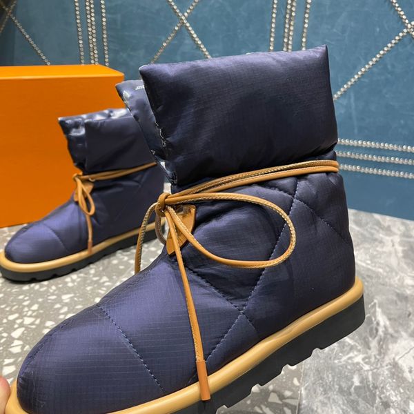 

2023 women winter Luxurys designer boots girl classic snow boot ankle short bow mini fur black chestnut pink Bowtie womens shoes size, 01