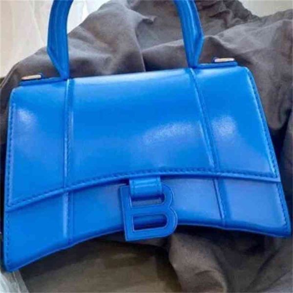 

baleciga's bag designer bags 2022 new parisian classic b cool odd joint name hourglass bag portable single shoulder messenger women&#03