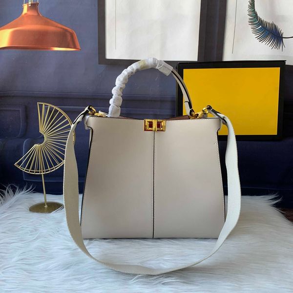 

classic fashion shoulder bag lady designer handbag leather canvas square luxury brand bag inner compartment size 30-25-15cm