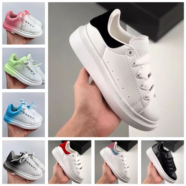 

2022 infant kids shoes for boys girls ander thick bottom white black red boby sports sneaker designer pink blue toddler casual trainers shoe