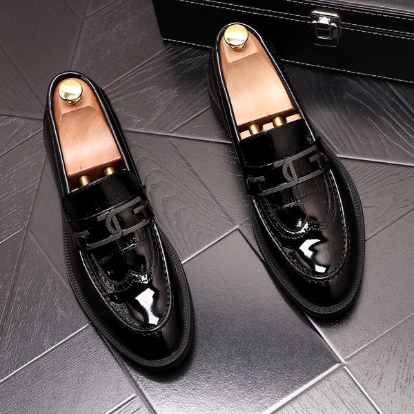 

italian luxury leather shoes for men loafers casual mens dress shoe slip-on british style striped soft shoes moccasins new product, Black