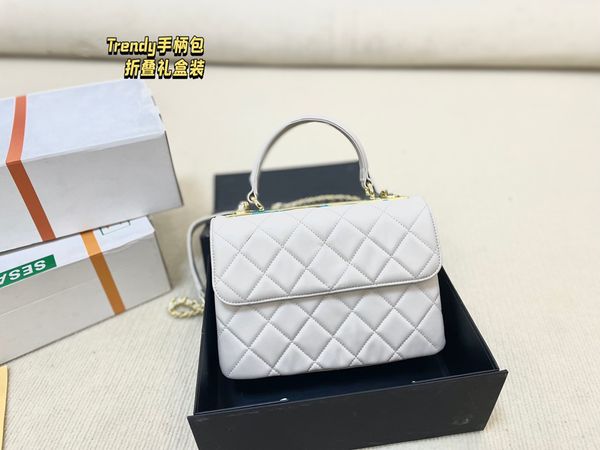 

22ss french women's classic bag gold border mini flip fashion handbag sheepskin gold metal hardware matelasse chain cross wallet card h