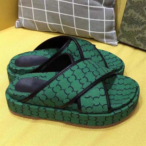 

luxury flat sandals design embroidery black thick soled slippers shallow beach leisure indoor complete set of accessories 35-41sho281a