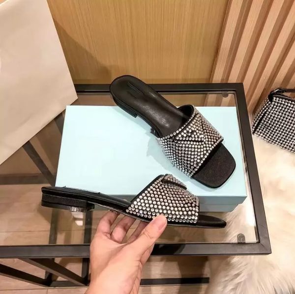 

designer rhinestone flat bottom slippers sandals fashion outdoor leisure luxury slipper sandbeach sandal, Black
