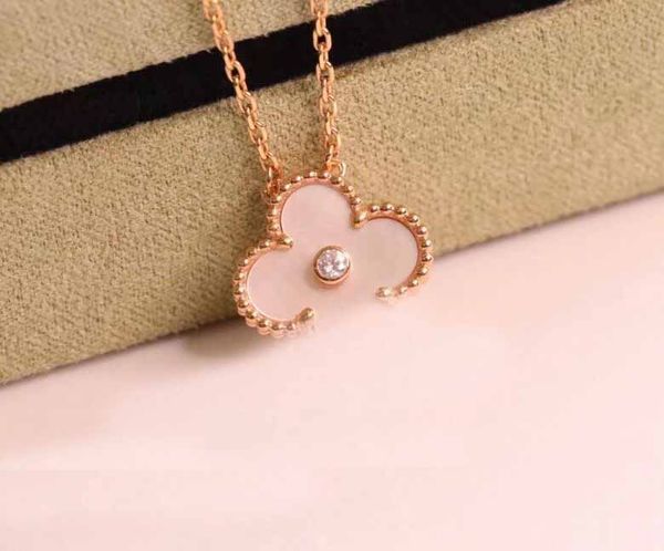 

luxury quality charm pendant necklace with one diamond have stamp box black and red agate ps7074a, Golden