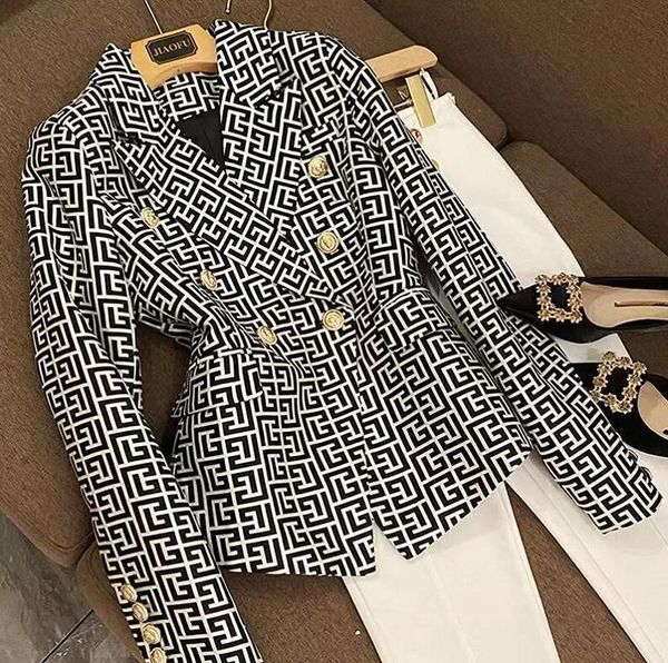 

high street 2022 fall winter designer suits jacket women's geometric jacquard lion buttons tassel fringed houndstooth blends tweed blaz, White;black