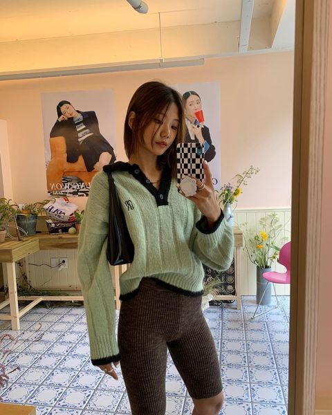 

women sweater 2021 winter new lapel pullover thick alpaca loose knit sweater, White;black