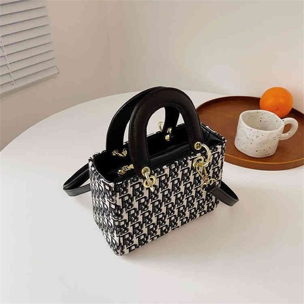 

fashion bag new autumn princess new messenger fashion one shoulder hand women's bag