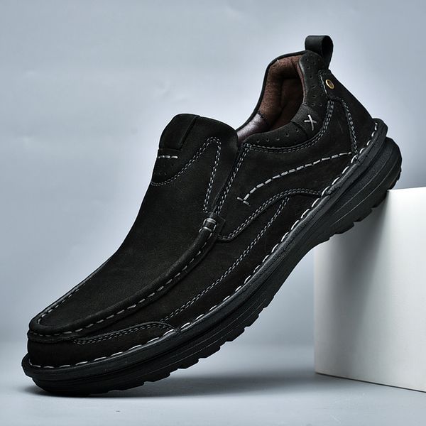 

outdoor shoes autumn 2022 black flexible breathable wear-resistant shock-absorbing non slip waterproof and soft the sole is work clothes sui, Red;white