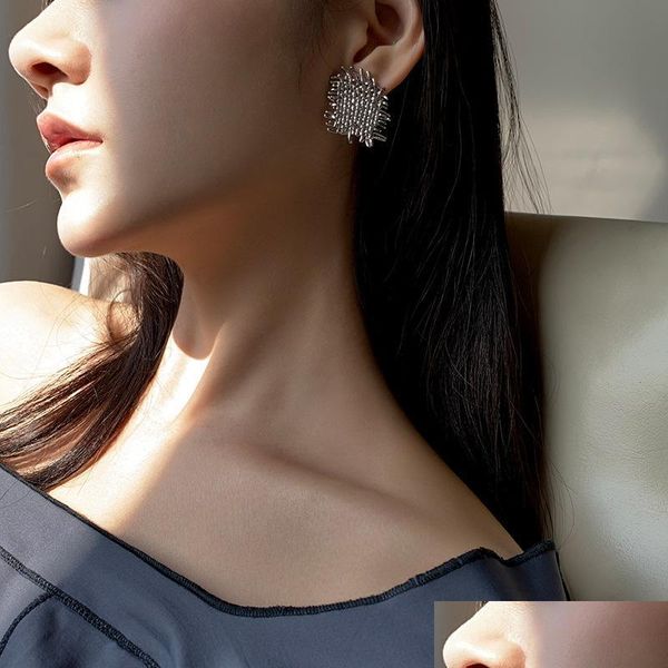 

stud gsold retro geometric metal irregar woven texture stud earring elegant hollow out alloy women party fashion jewelry1 53 nanashop dh9z5, Golden;silver