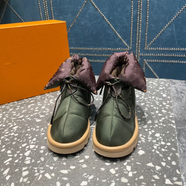 

sell classical mini women snow boots keep warm boot latest fashion sheepskin cowskin genuine leather plush boots 0824, Black