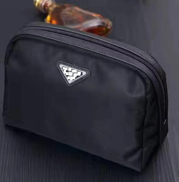 

2023aa latest classic chest bag men handbag coin purse canvas camera bag size 23cm