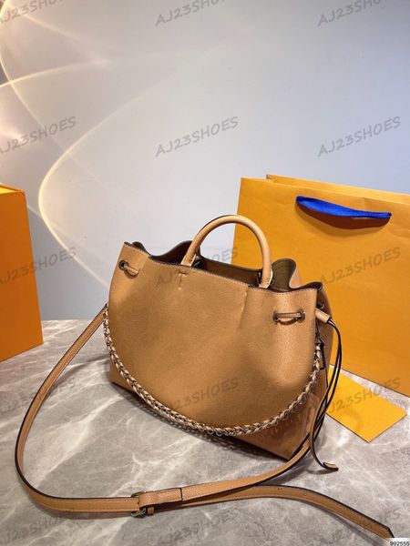 

bella mm craved handbag luxurys designers tote bag hollow out perforated calf leather bucket bag crossbody shoulder bags