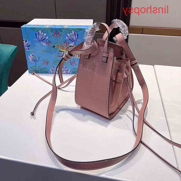 

woman loewss handbag shoulder fashion bags bag hammock single messenger portab qwre