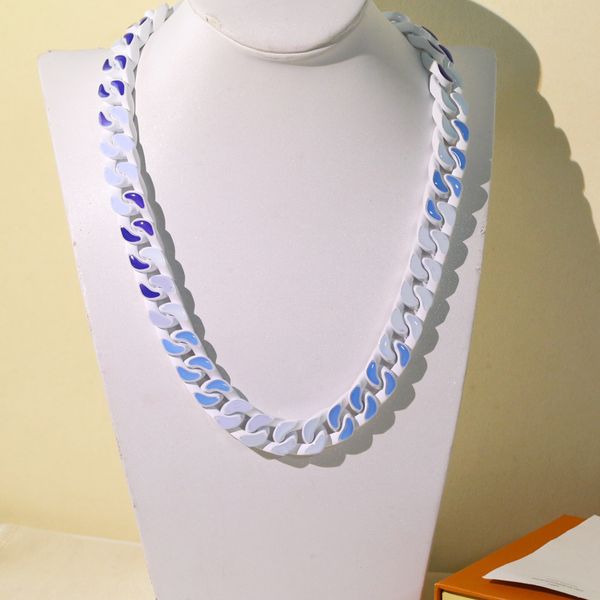 

luxury brand designer v letter pendants necklaces stainless steel choker blue sky guba chain necklace jewelry accessories no box, Silver