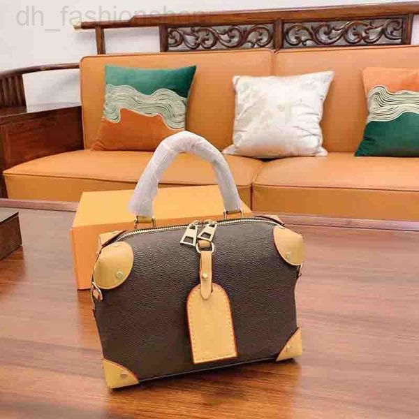 

shoulder bags women classic crossbody bag with chain strap lady shoulder bags girl chest fashion rivet handbags 2023 quality