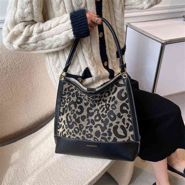 

messenger bags leopard print one shoulder crossbody bag women's autumn and winter new trend style large capacity tote handbags