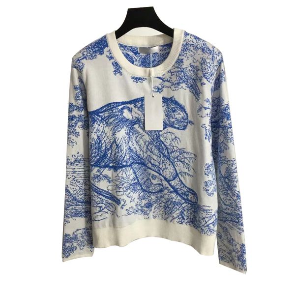 

22 designers knitting sweater tees fashion knits women new forest animal print jumper in red khaki blue all size sportswear streetwear luxur, White