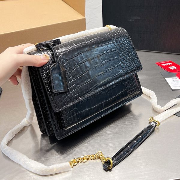 

chain crossbody bag genuine leather women handbag flap purse fashion metal letters shoulder bags magnetic snap interior pocket key ring